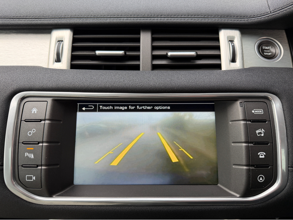 2017 Land Rover Range Rover Evoque PANORAMIC ROOF..CREAM LEATHER..2 KEYS €23,950