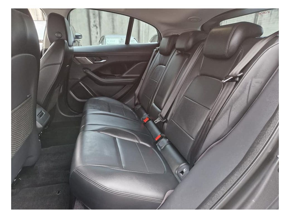 2019 Jaguar I-Pace EV S 400bhp, 22" Alloys, Camera, Nav, CarPlay, Meridian Sound System - First Registered in October 2019 - Trade in Price €22, 888 €21,888