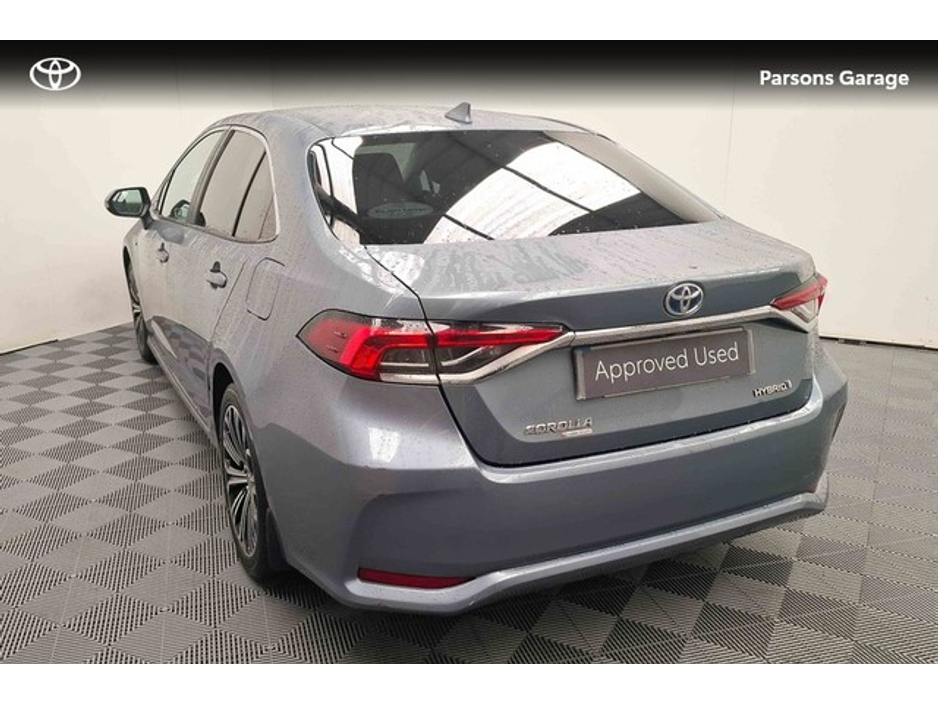2022 Toyota Corolla HYBRID LUNA SPORT 4DR €22,995
