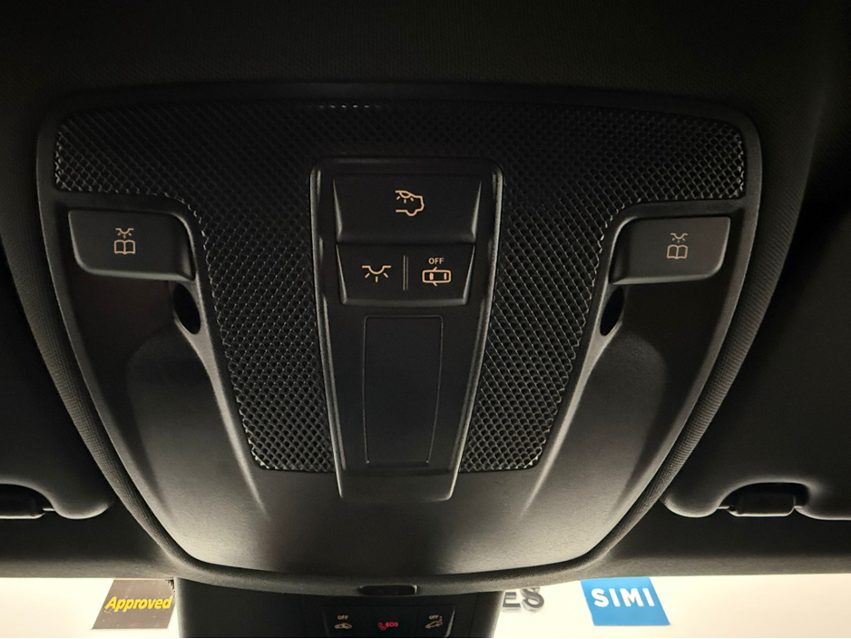 2019 Mercedes-Benz CLA Class - image 26