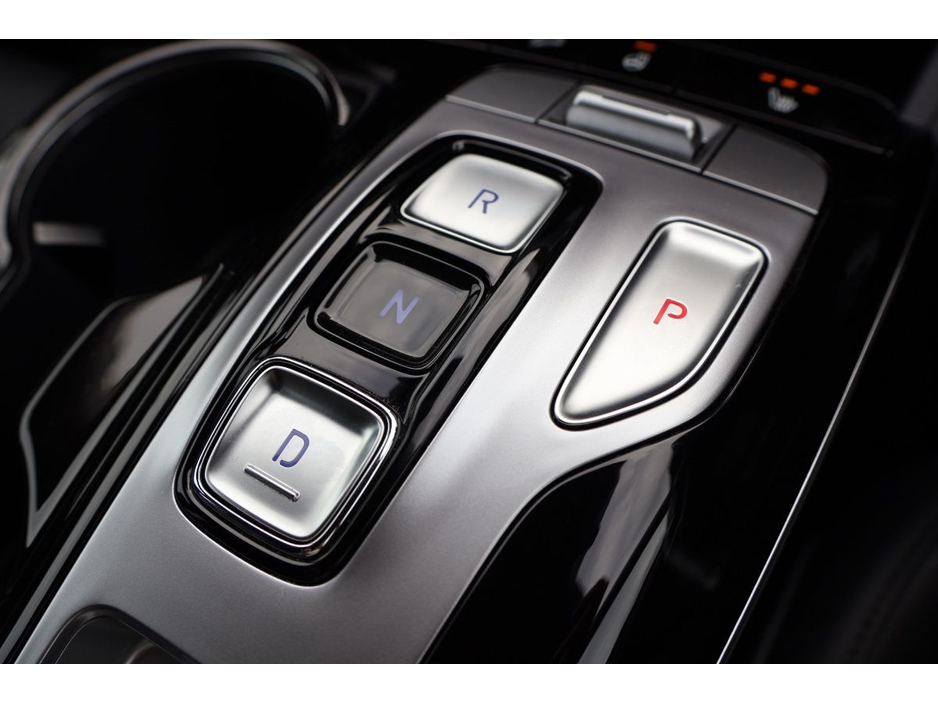 2023 Hyundai Tucson - image 10