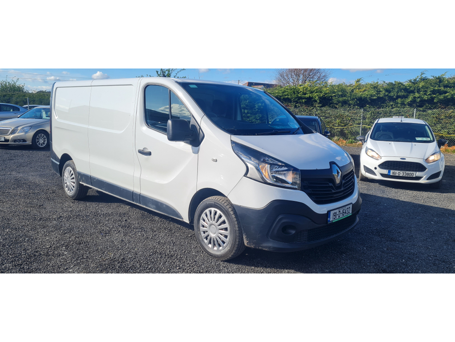2019 Renault Trafic LL29 DCI 120 BUSINESS 3 €15,700