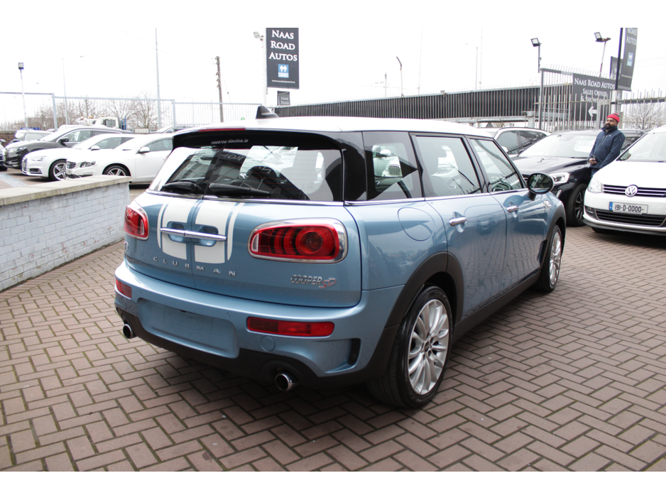 2017 MINI Clubman - image 3