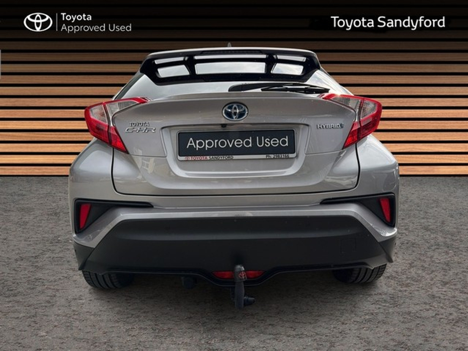 2018 Toyota C-HR - image 4