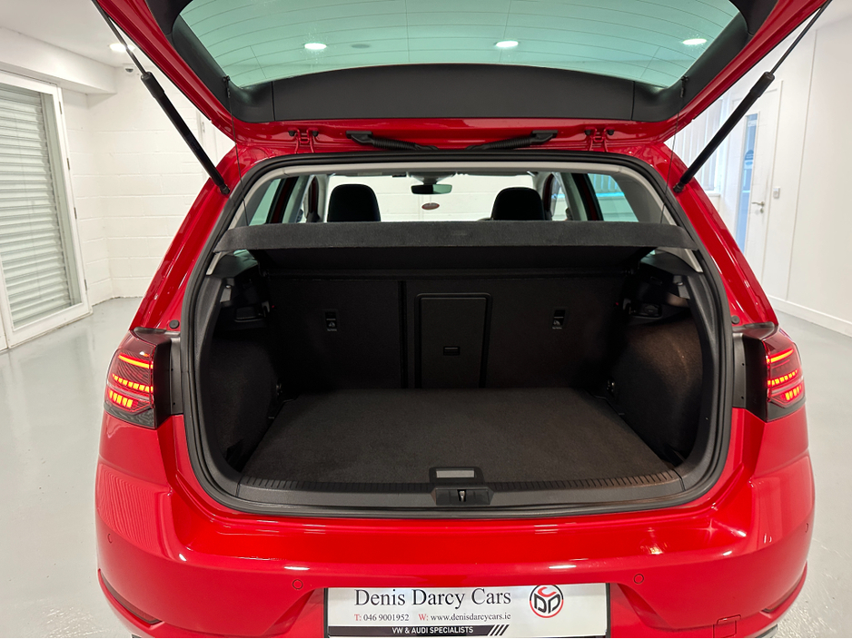 2020 Volkswagen Golf (201) COMFORTLINE 2.0TDI DSG LOW KMS VW/AUDI SPECIALISTS WWW.DENISDARCYCARS.IE €24,950