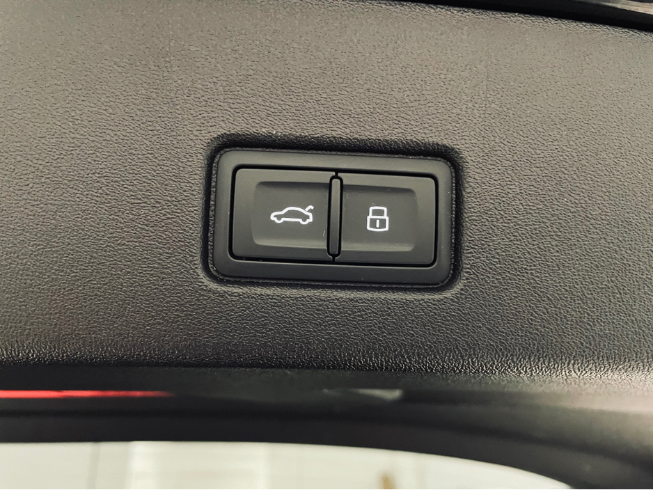 2024 Audi Q4 e-tron - image 23