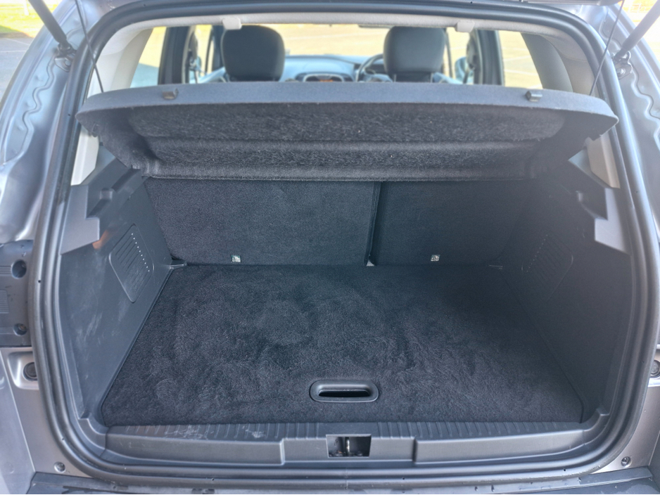 2015 Renault Captur - image 19