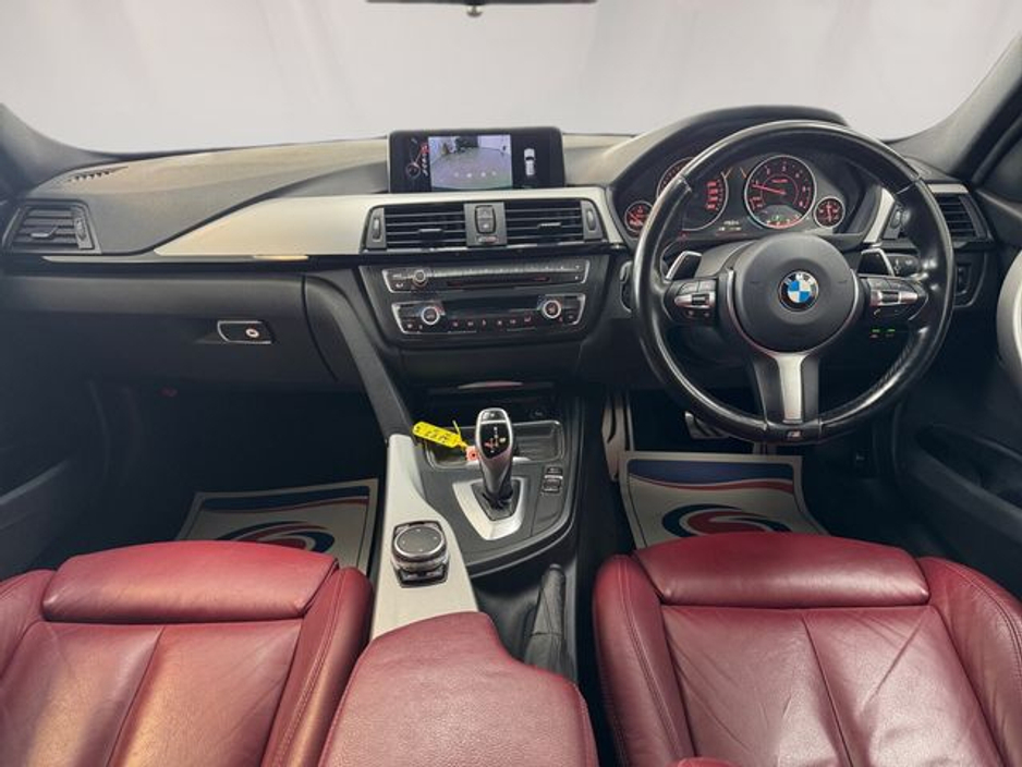 2015 BMW 3 Series - image 15