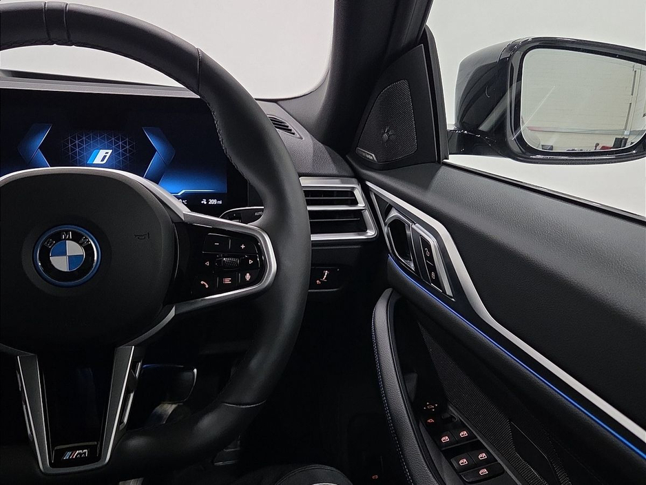 2025 BMW i4 - image 18