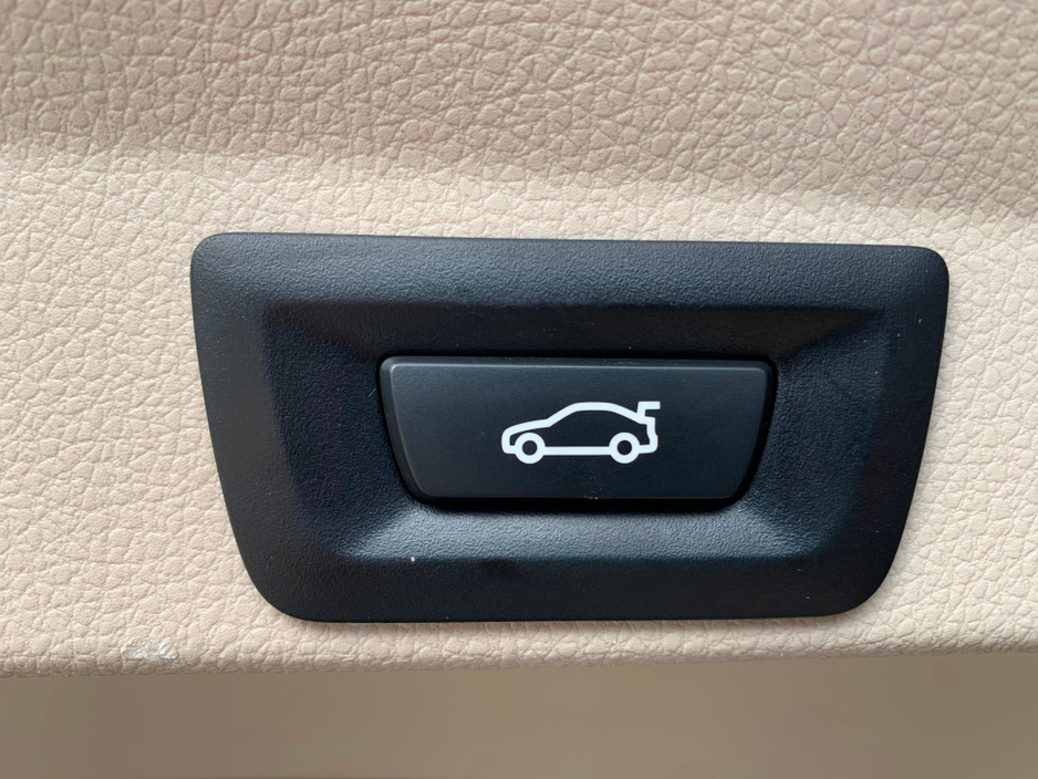 2019 BMW 4 Series - image 11