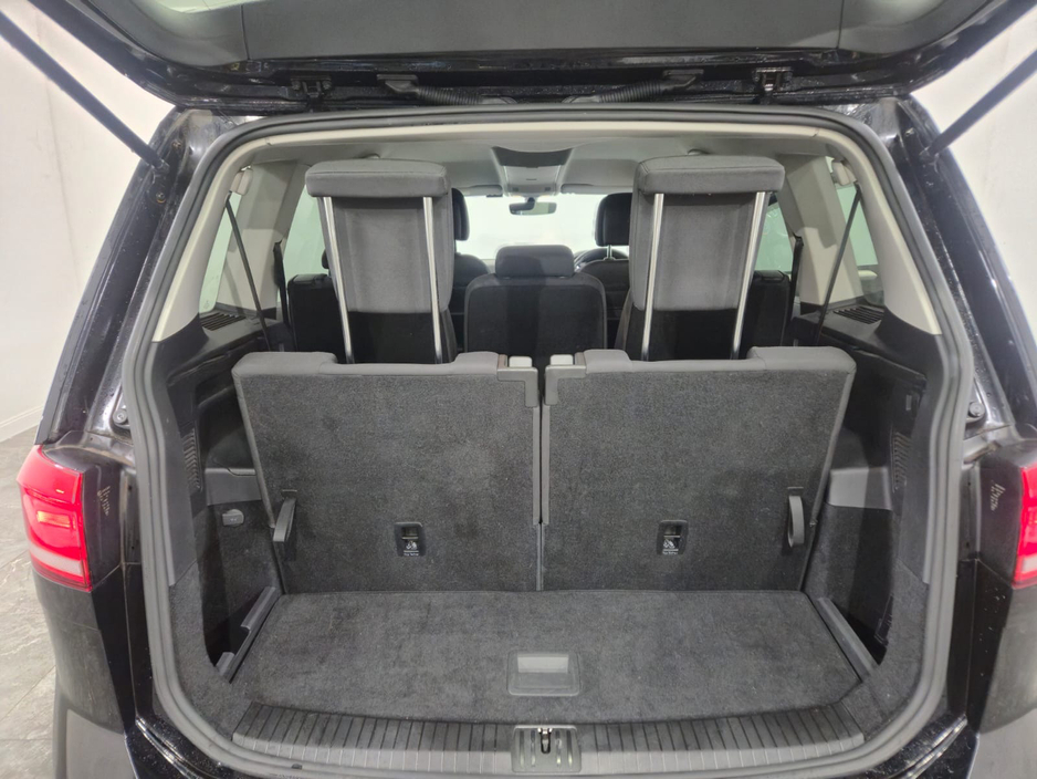 2016 Volkswagen Touran AUTO 1.4TFSI**REAR CAMERA**LOW KMS**TWO KEYS**WARRANTY**FINANCE AVAILABLE €16,449