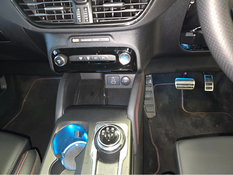 2025 Ford Kuga ST-LINE X PAN ROOF €42,900