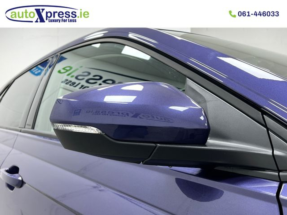 2023 Volkswagen Polo - image 19