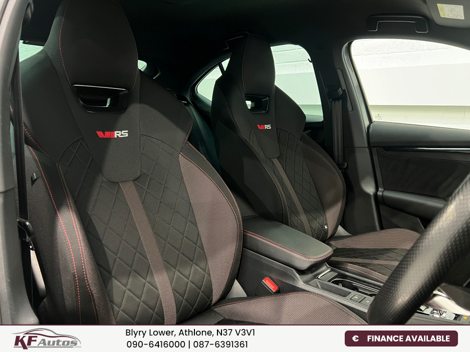 2023 Skoda Octavia - image 18