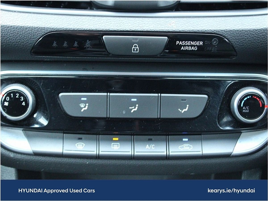 2018 Hyundai i30 - image 17