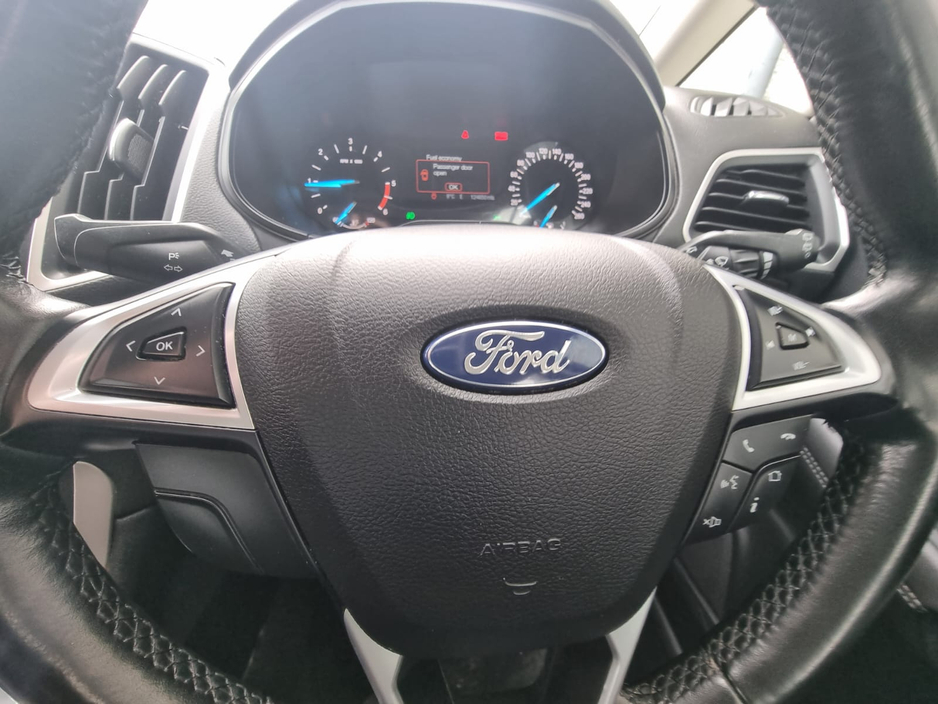 2016 Ford S-Max - image 27