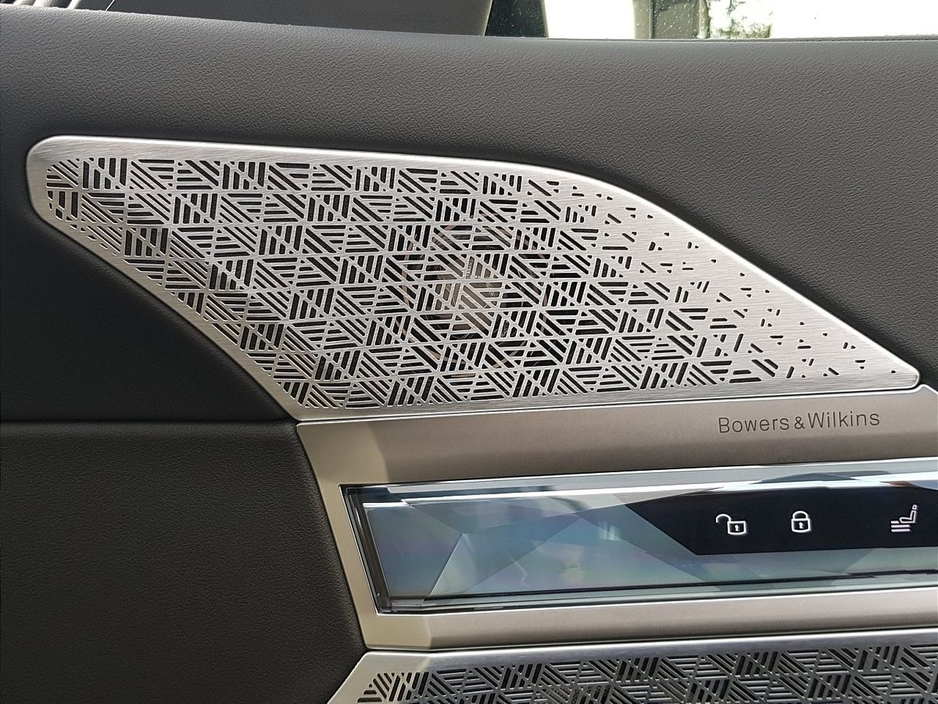 2025 BMW 7 Series M760e €134,995