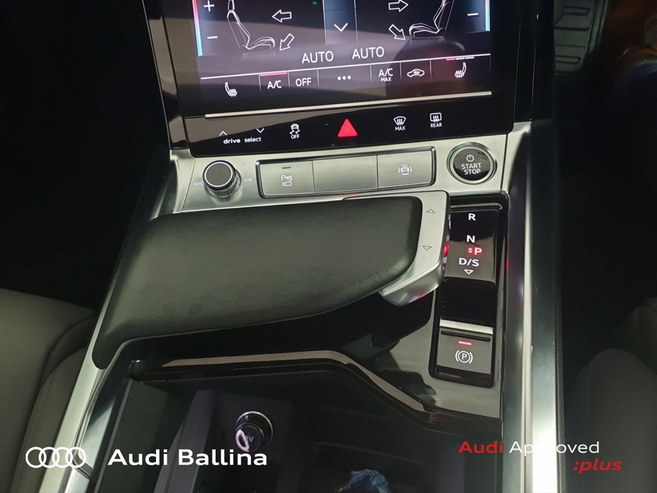 2024 Audi Q8 SB S-Line Blk Ed 55 Q 300KW*PAN ROOF* SPORT SEATS* UPGRADED ALLOYS €63,950