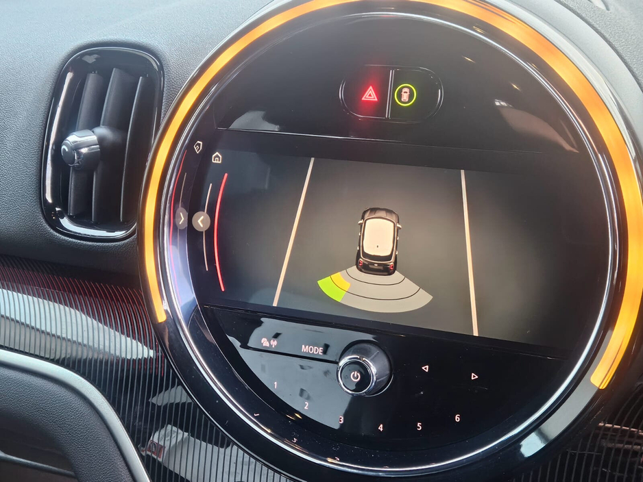 2021 MINI Hatch - image 17