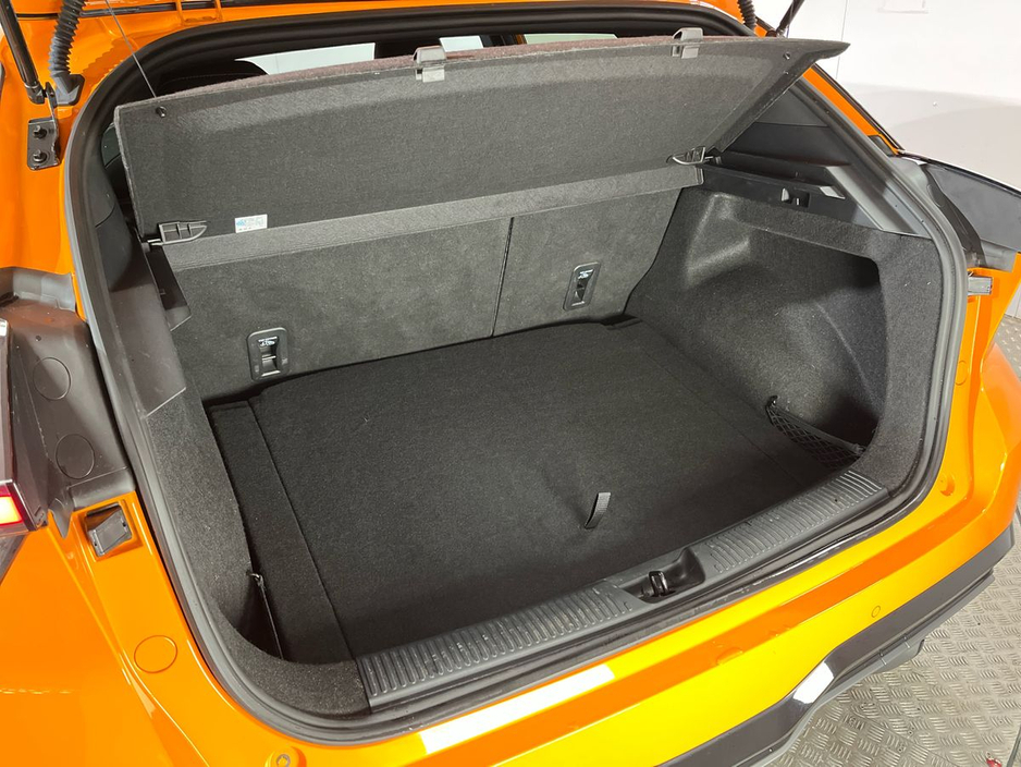 2024 MG 4 Xpower 64kWh 435BHP - Reversing Camera - Sat Nav - Climate Control - Heated Seats/Steering Wheel - Keyless Start - Apple CarPlay/Android Auto €28,950