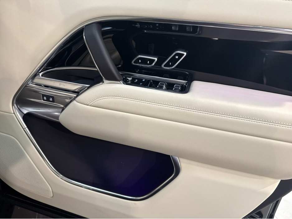 2026 Land Rover Range Rover - image 43