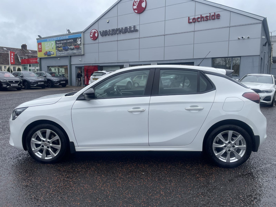 2022 Opel Corsa - image 4