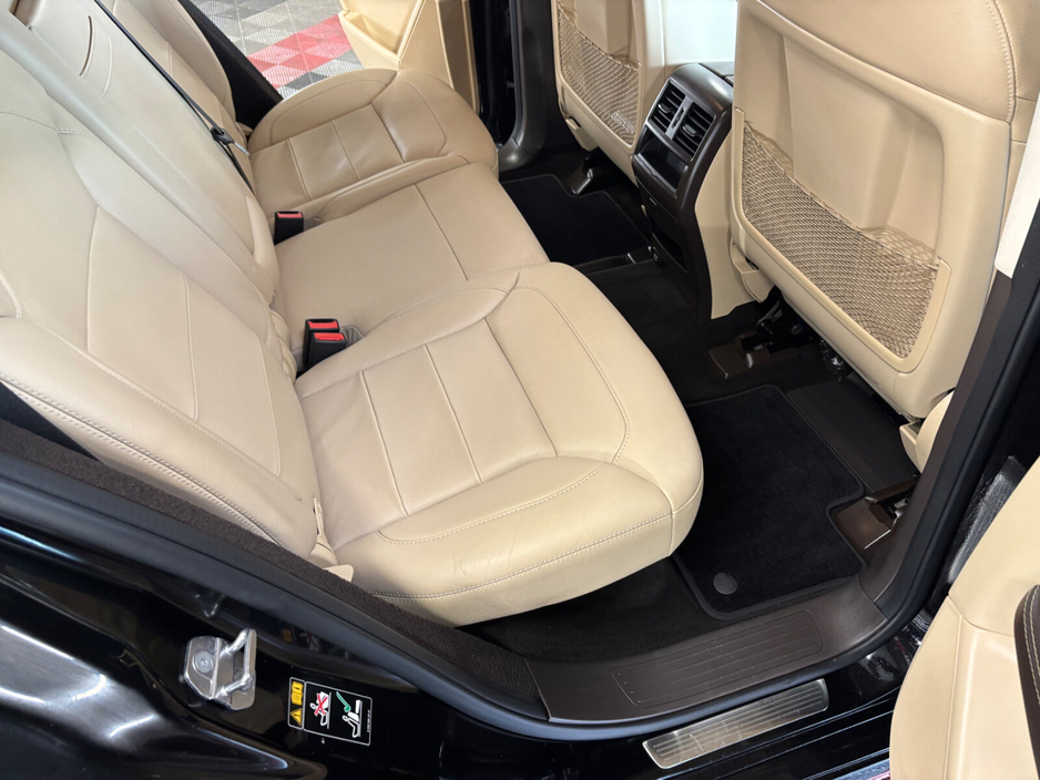 2018 Mercedes-Benz GLE Class - image 13