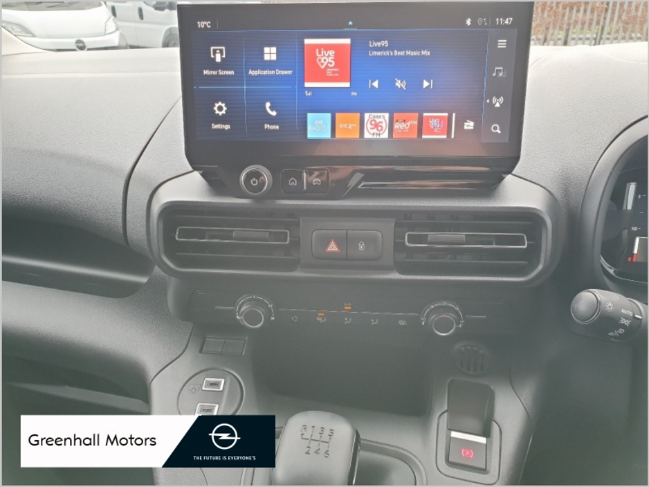 2026 Opel Combo 19 KOMF L1H1-1.5 100PS D €27,500