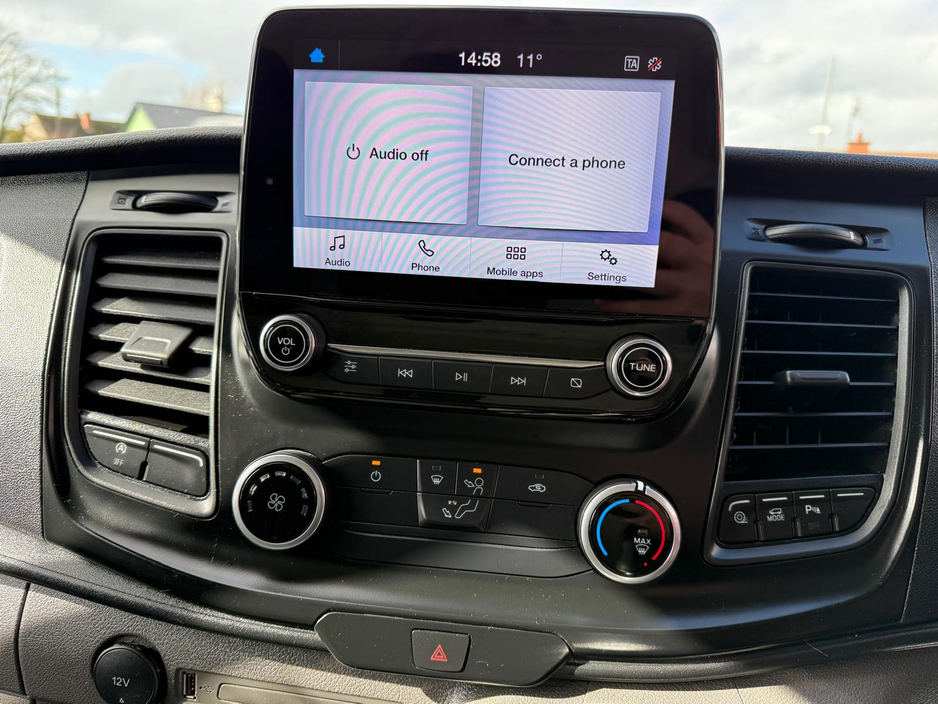 2023 Ford Transit Custom - image 12