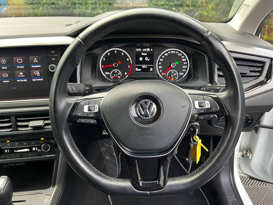 2019 Volkswagen Polo COMFORTLINE 1.0 TSI // FULL SERVICE HISTORY // DIAMOND CUT ALLOYS // APPLE CARPLAY/ANDROID AUTO €15,900