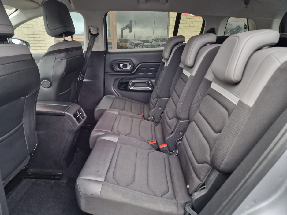 2022 Citroen C5 Aircross - image 13