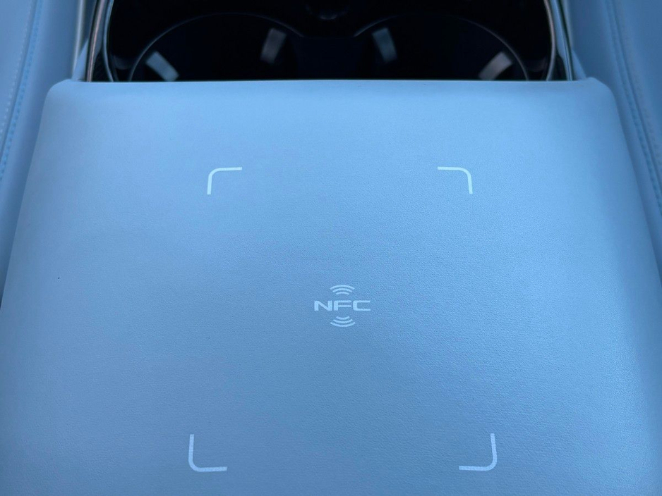 2024 BYD Seal DESIGN RWD PAN ROOF €36,995