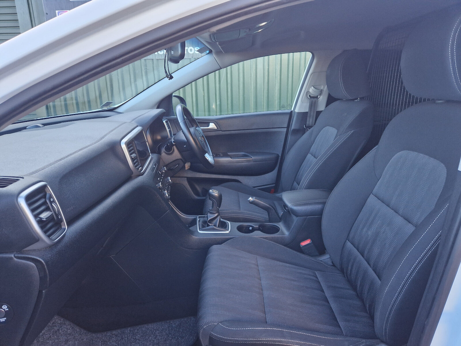 2022 Kia Sportage - image 14