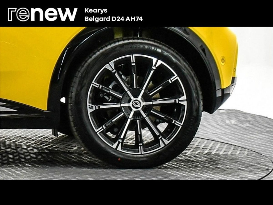 2025 Renault 5 EV40 150hp Iconic €31,900