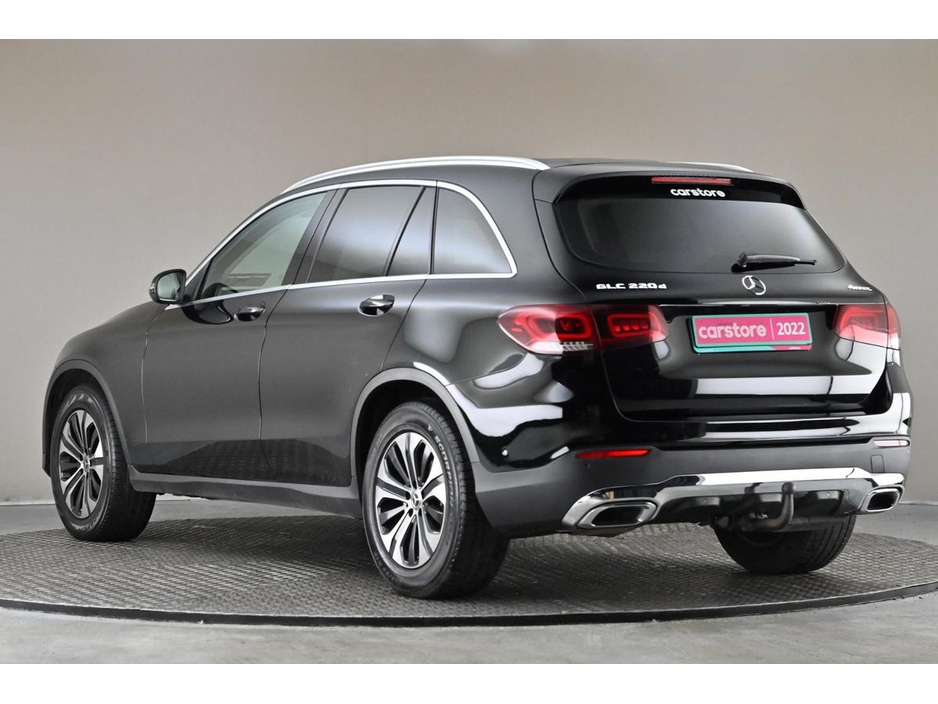 2022 Mercedes-Benz GLC Class - image 7
