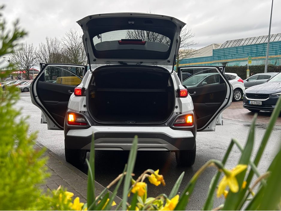 2018 Hyundai Kona - image 29