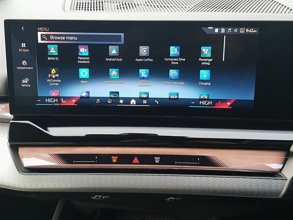 2025 BMW 5 Series - image 8