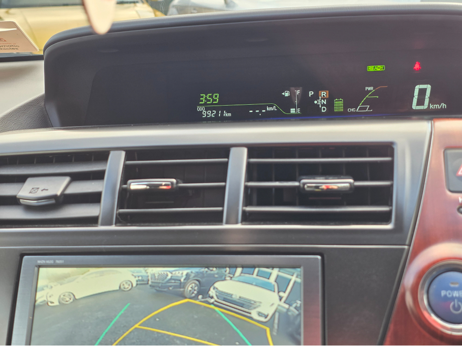 2012 Toyota Prius Alpha (7 Seater) - SELF CHARGING HYBRID -ALLOYS - REVERSE CAMERA -SIMI DEALER - LOW ROAD TAX BAND €12,450