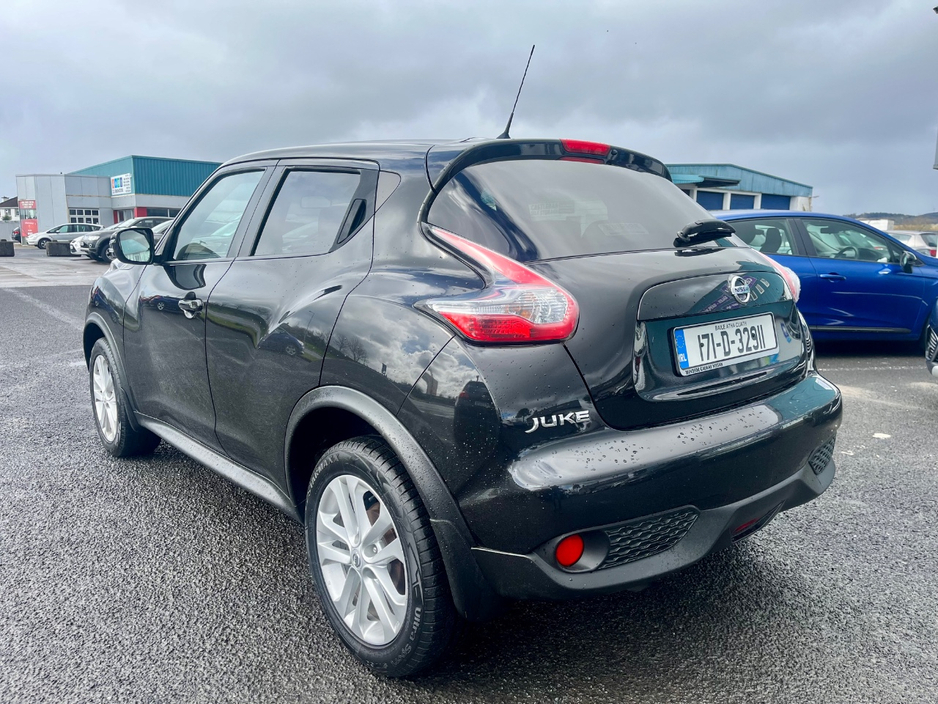 2017 Nissan Juke - image 2
