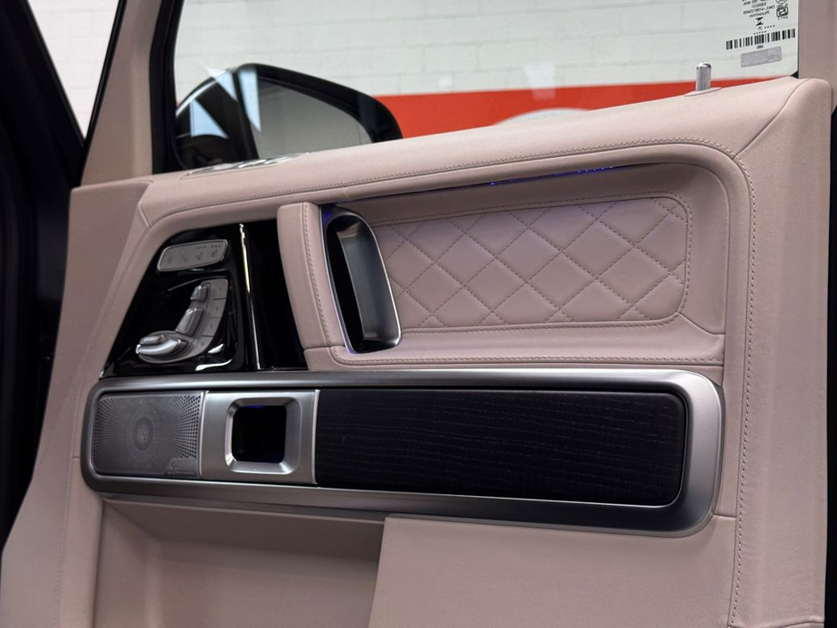 2025 Mercedes-Benz G Class - image 16