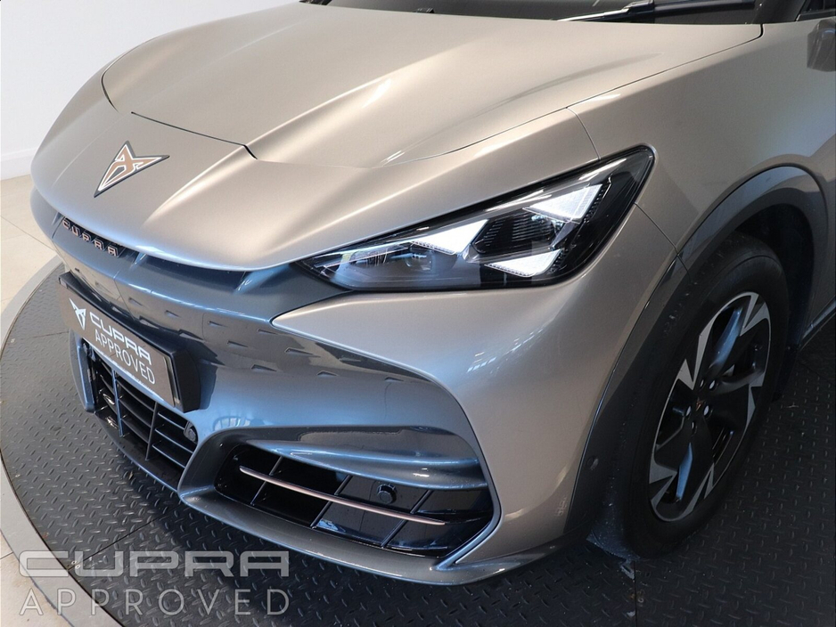 2026 Cupra Tavascan - image 19