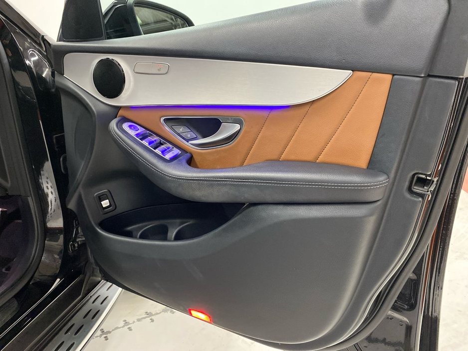 2023 Mercedes-Benz GLC Class GLC 300 de 4MATIC AMG Line | Reversing Camera, Parking Assistance, Heated Seats €55,950