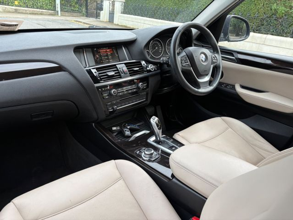 2016 BMW X3 - image 9