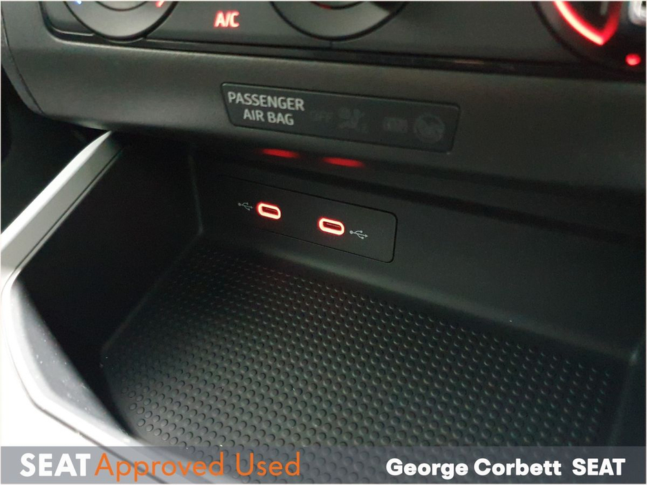 2025 SEAT Arona - image 18