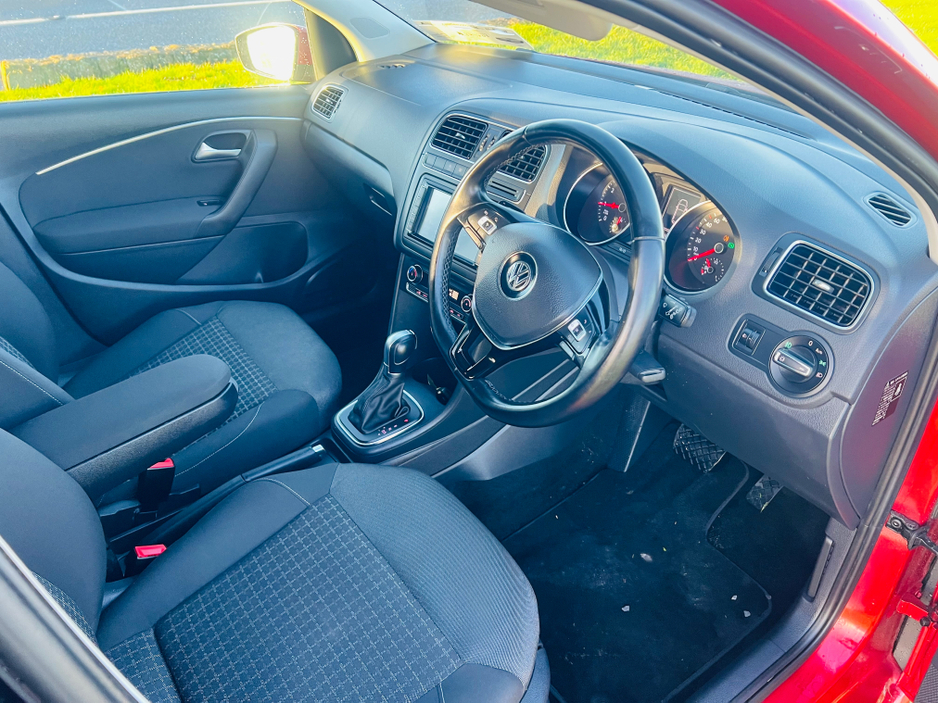 2015 Volkswagen Polo DBA-6RCJZ €11,950