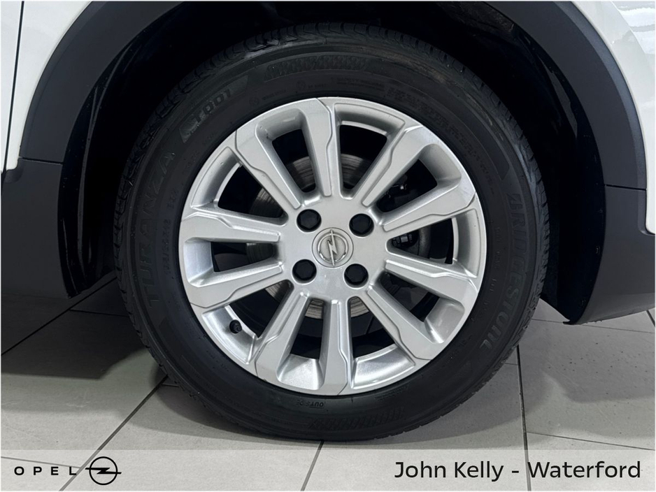 2022 Opel Crossland X 1.2i (83PS) 5 Speed SC €19,995