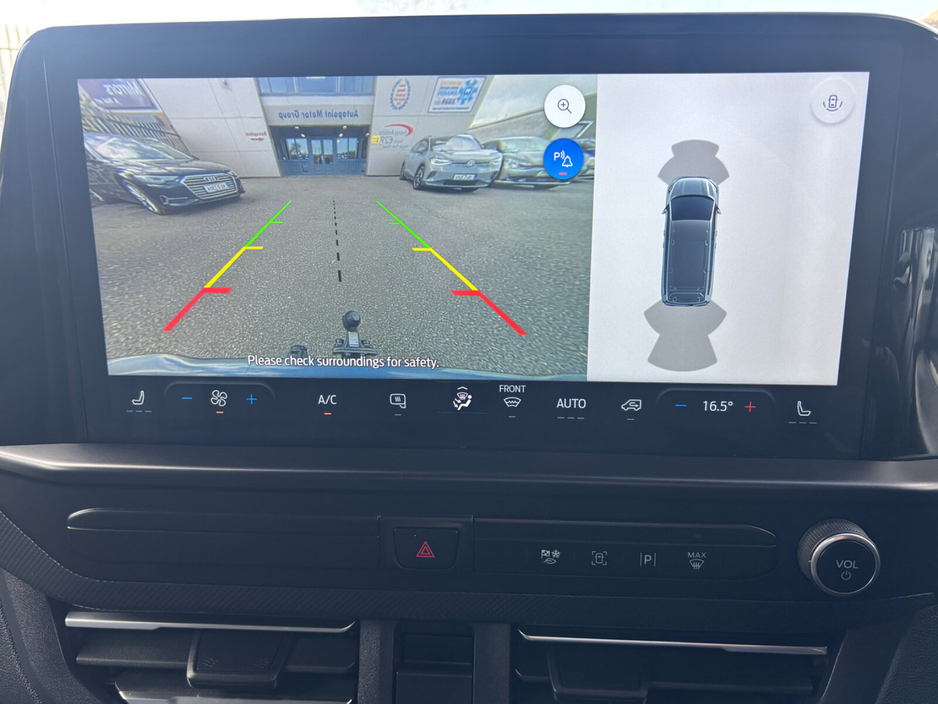 2024 Ford Transit Custom - image 15