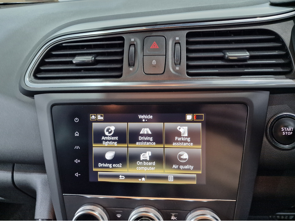 2020 Renault Kadjar - image 21