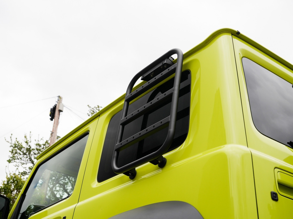 2019 Suzuki Jimny - image 9