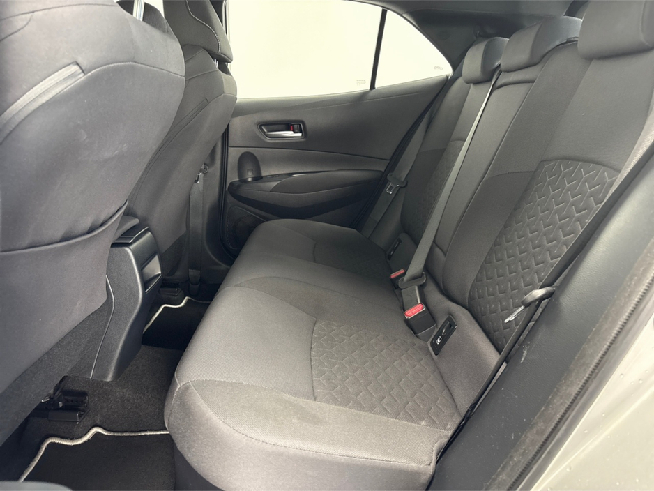 2021 Toyota Corolla HYBRID LUNA**TOUCHSCREEN BLUETOOTH MEDIA**REVERSE CAMERA**PARKING SENSORS**DUAL CLIMATE**CRUISE CONTROL**MULTIFUNCTIONAL STEERING WHEEL**AIR CONDITIONING**ISOFIX**FINACE AVAILABLE** €21,995